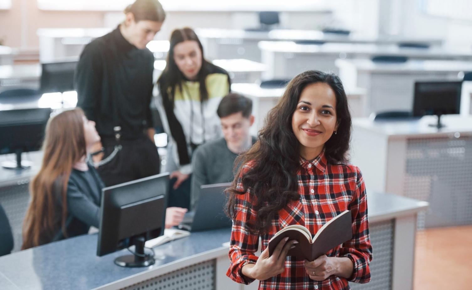 Analyse financière sur écran d'ordinateur